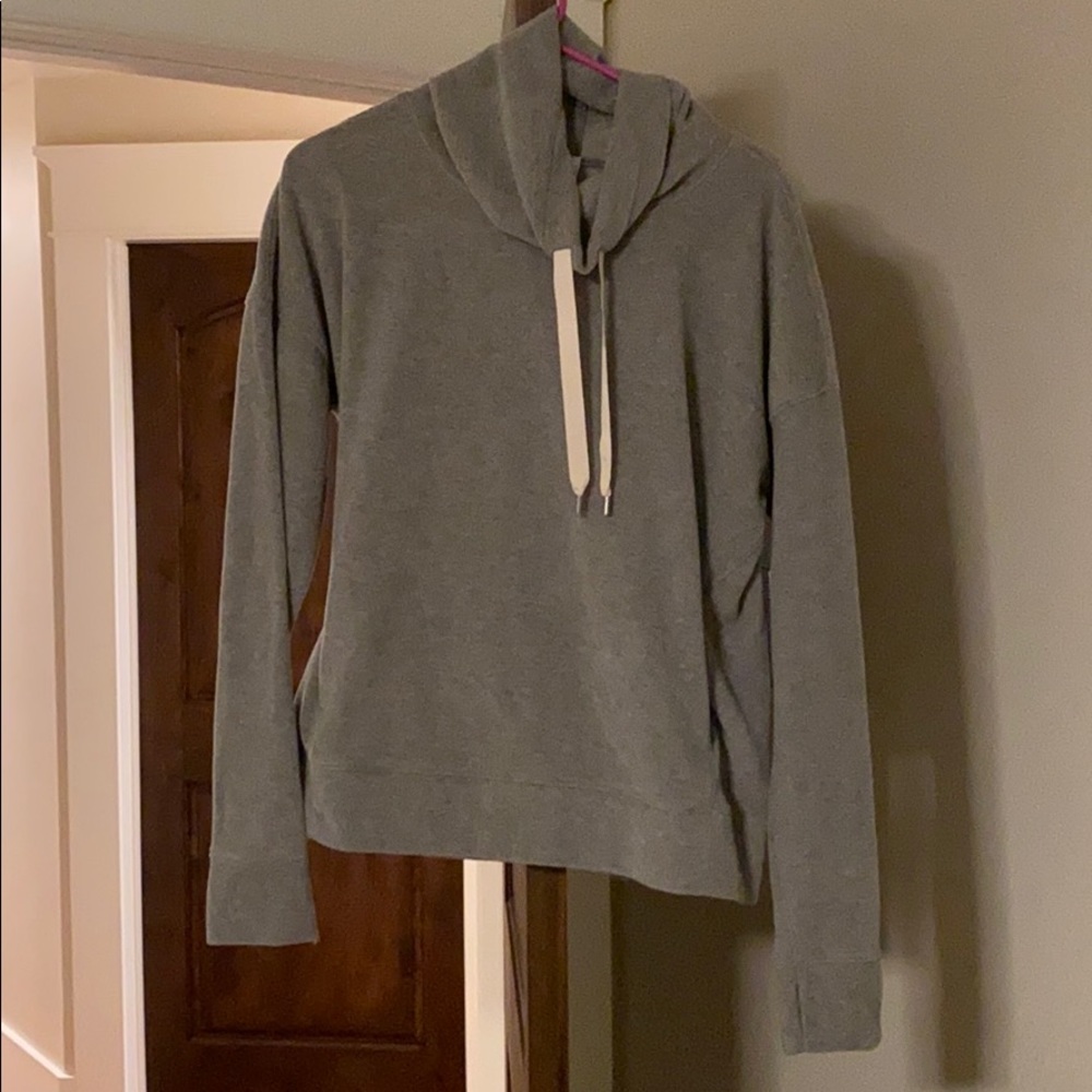 Lululemon Go Forward Pullover Size 10